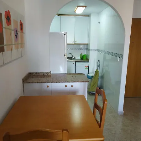 Apartment Con Plaza De Garaje En Urbanizacion Gondolas