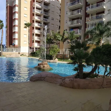 Apartamento Con Plaza De Garaje En Urbanizacion Las Gondolas *